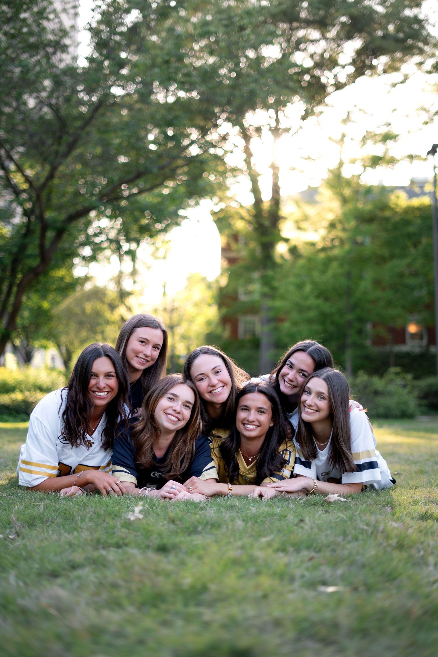 Georgia Tech students group grad photos in atlanta Georgia before commencement