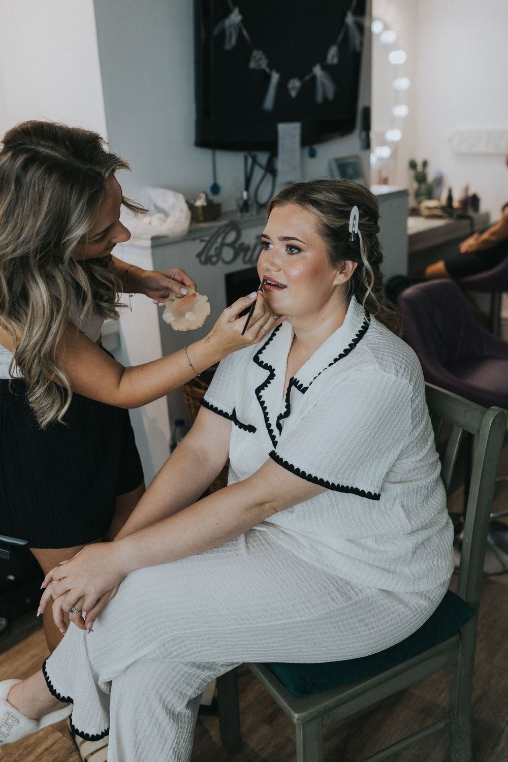 the wellbeing farm wedding photography bridal prep