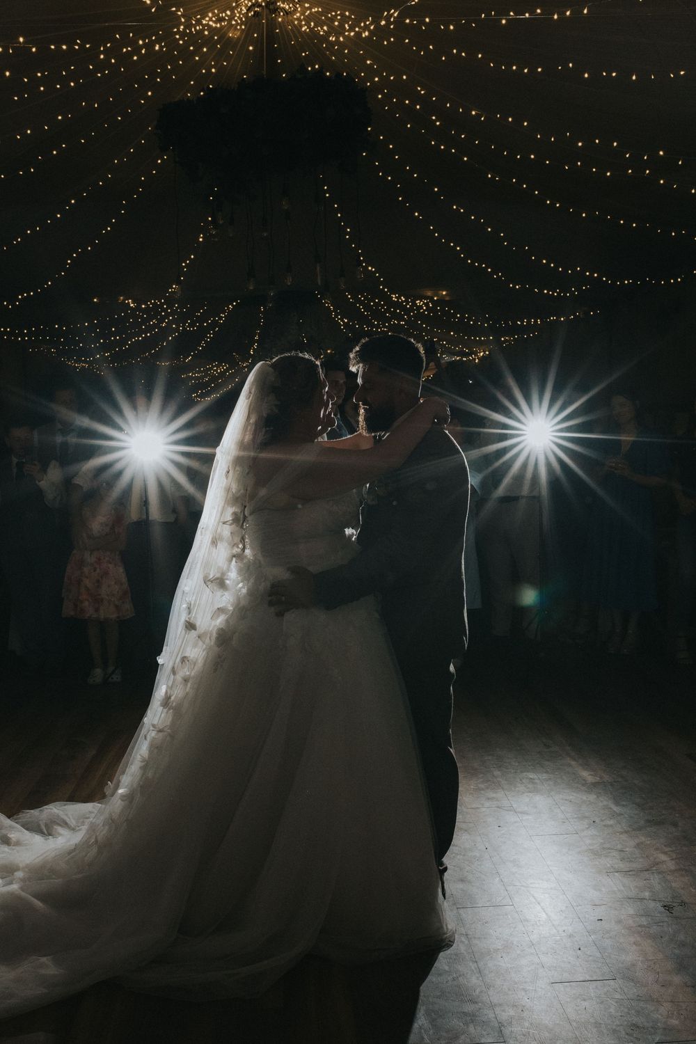 the wellbeing farm wedding photography first dance