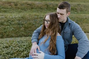 Maternity Session, Grand Pre Historical Site, Tangled Garden, Nova Scotia