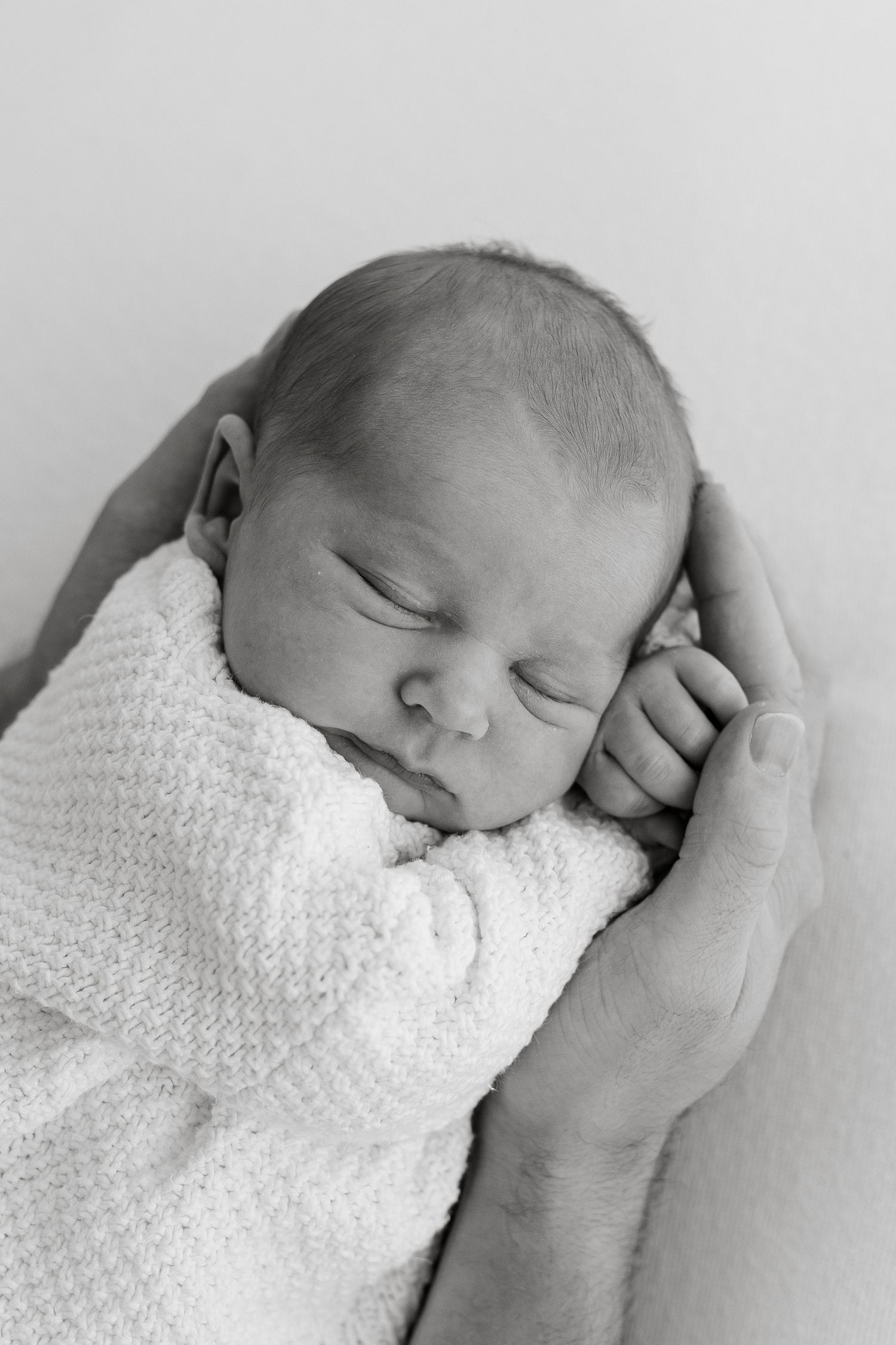 Newbornkuvaus Oulu Ella Marin
