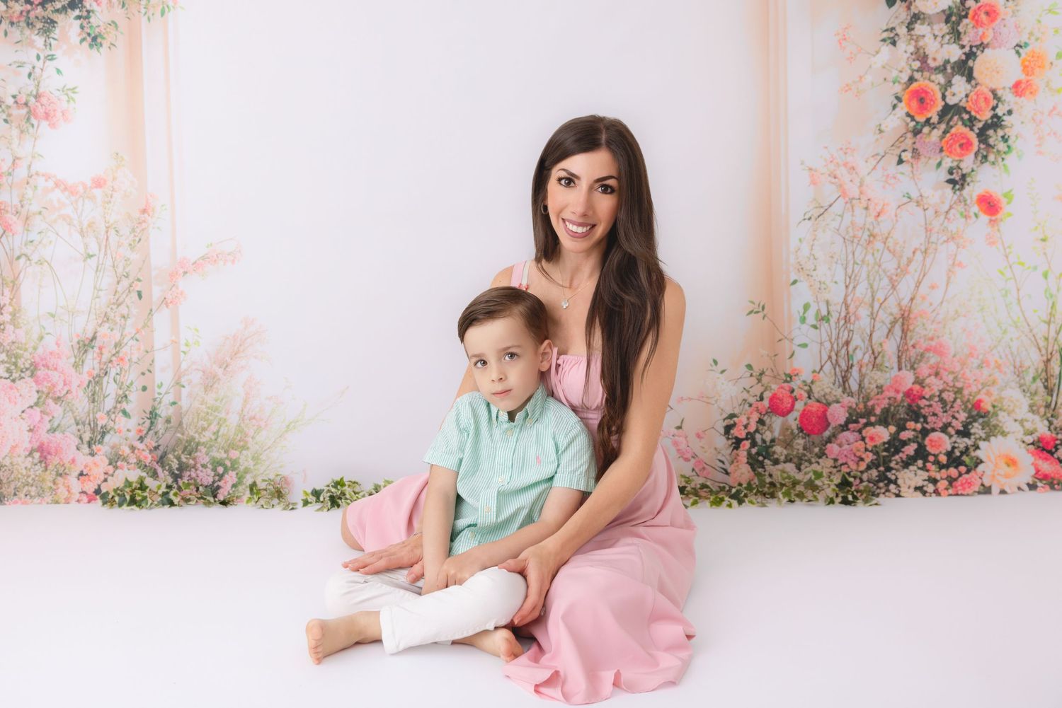 Long Island motherhood photographer, Long Island mommy & me minis, Long Island mothers day photo shoot, Nassau county mothers day minis