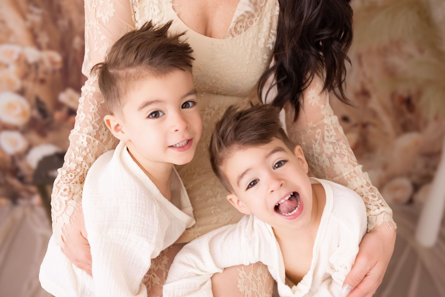 Long Island motherhood photographer, Long Island mommy & me minis, Long Island mothers day photo shoot, Nassau county mothers day minis