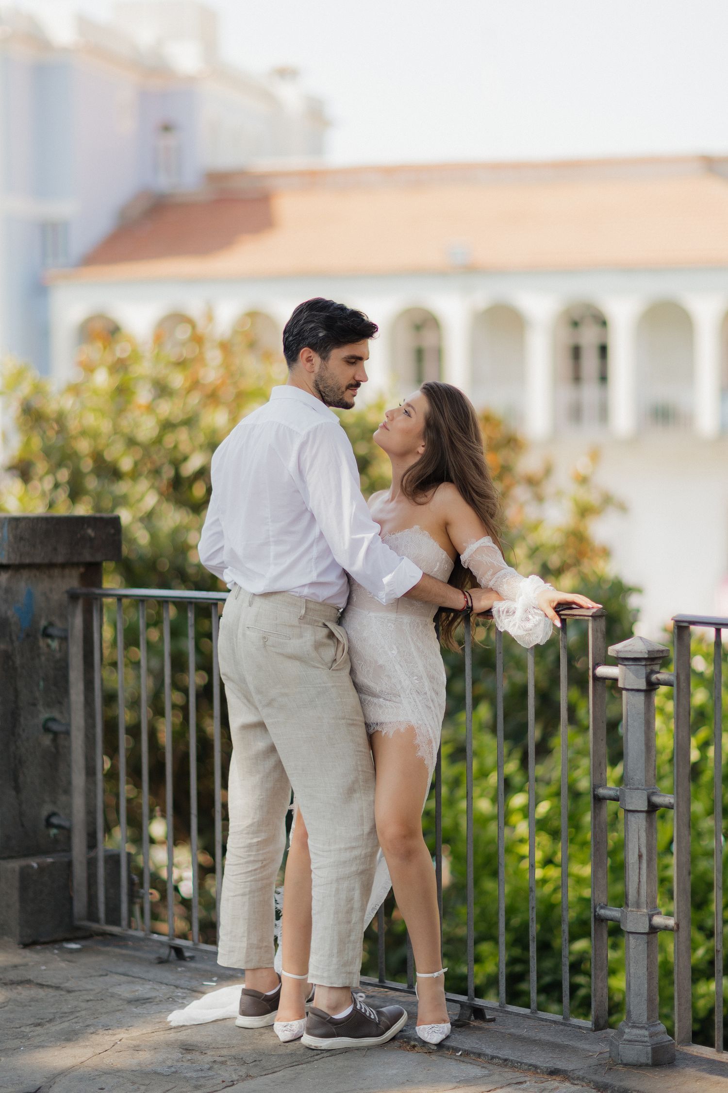 Amalfi Coast Wedding Photographer with an authentic and elegant approach. Let's create wonderful images together!