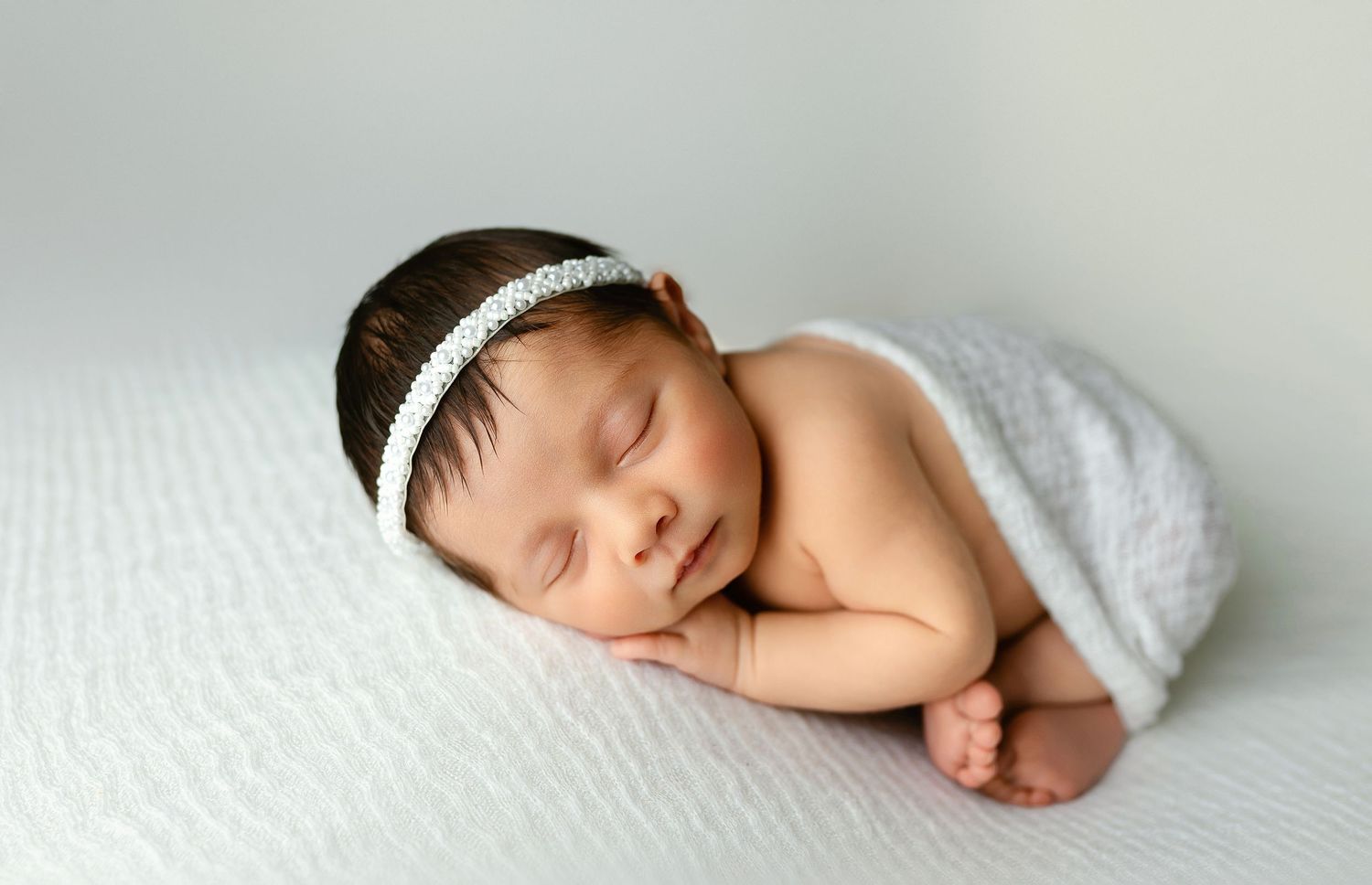 Newborn girl in white. Greenville newborn photographer, Easley newborn photographer, Upstate newborn photographer, Greenville newborn