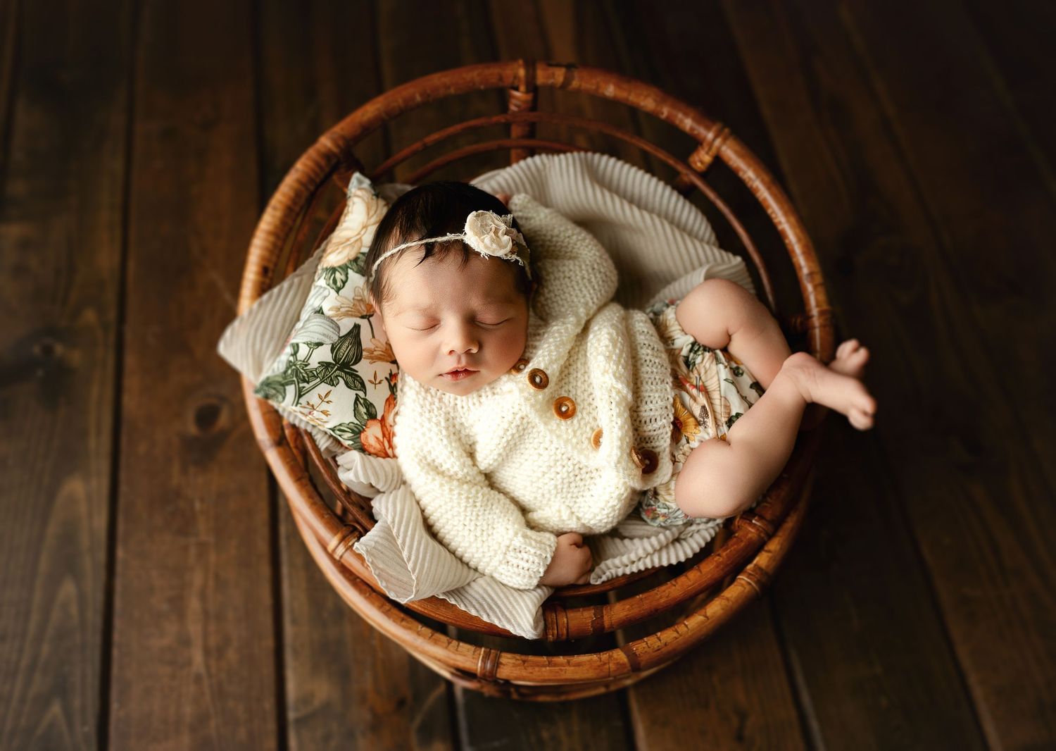 Newborn girl in chair. Greenville newborn photographer, Easley newborn photographer, Upstate newborn photographer, Greenville newborn