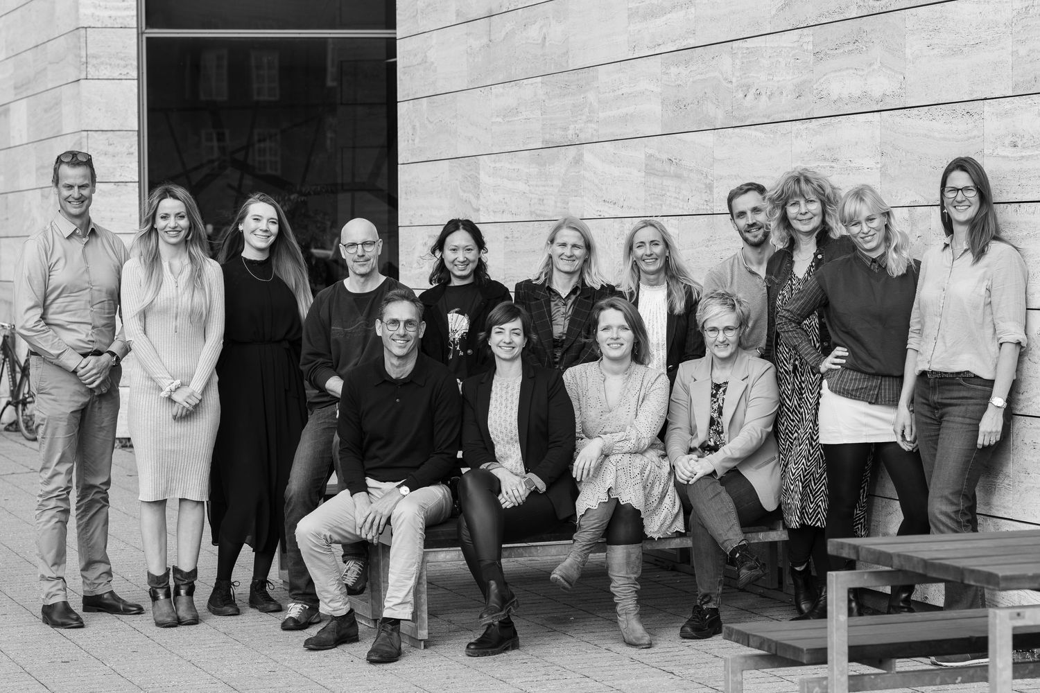 Gruppefoto for virksomhed i København – professionel erhvervsfotograf fra Jægerspris, Frederikssund og hele Nordsjælland