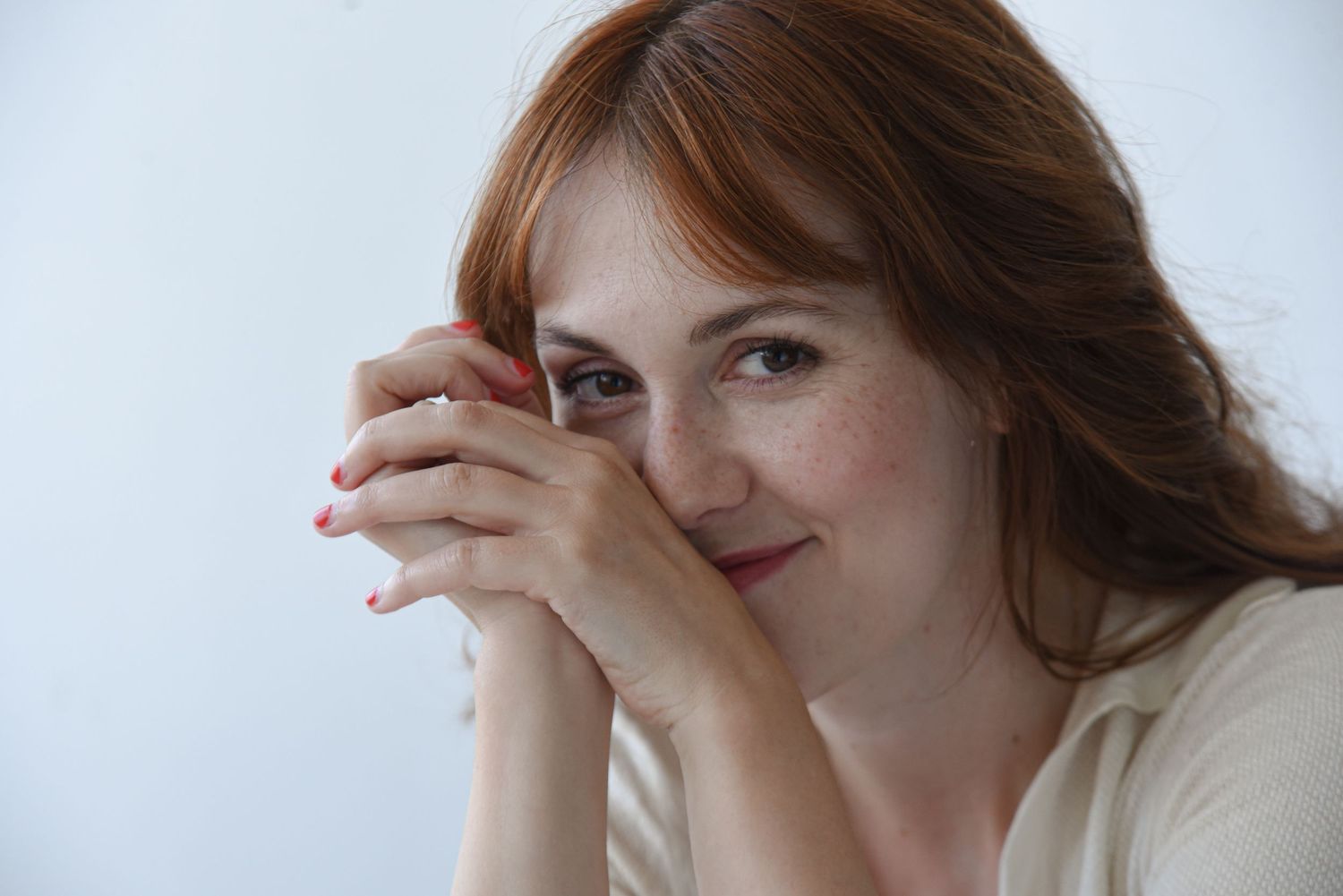 Victoria Abbott: an engaging headshot/portrait taken in Auckland by photographer, actress, artist Amanda Billing.