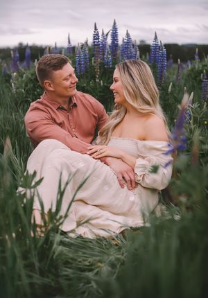 Lupine Wildflower field photography session in Tacoma Washington Spring couples photographer