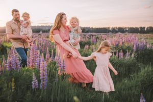 Lupine Wildflower field photography session in Tacoma Washington Spring family photographer