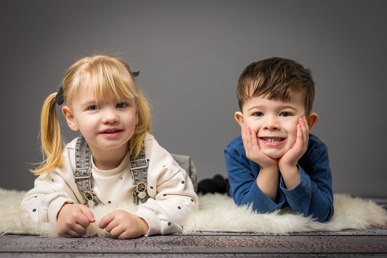 Siblings photo on grey background