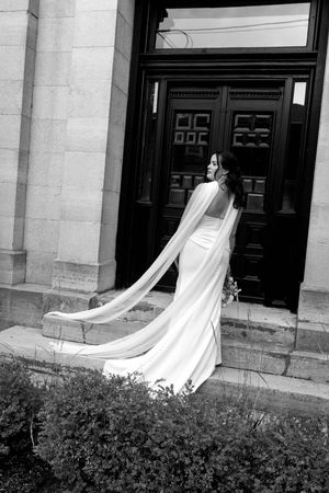 bride posing