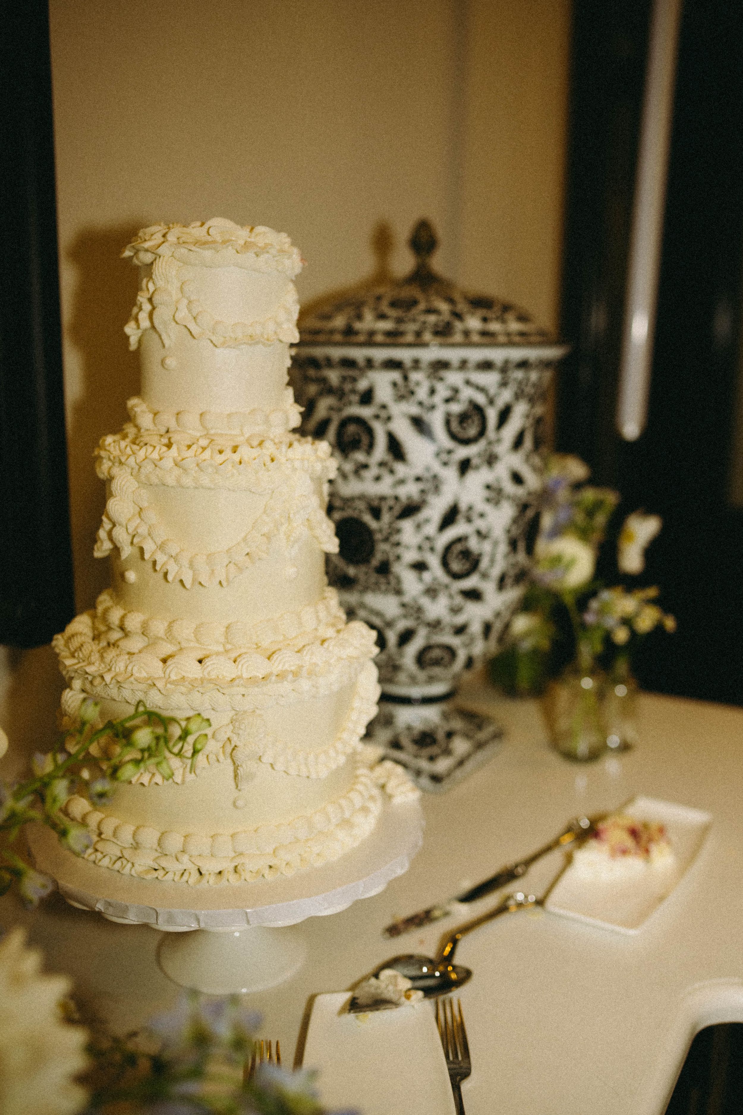 wedding cake