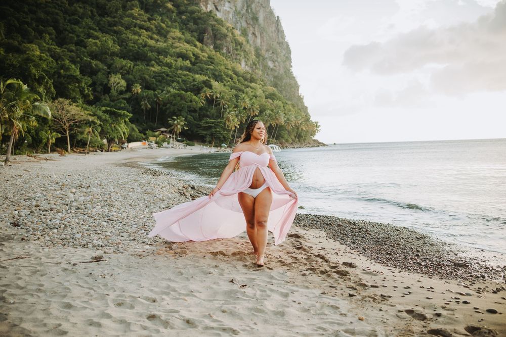 St Lucia Photographer captures babymoon maternity photoshoot in St Lucia
