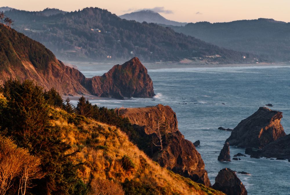 Sunset along the west coast highway with dramatic cliffs and the ocean