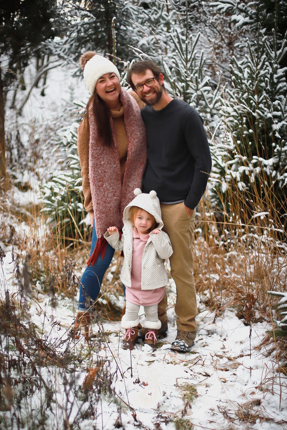 Family Portrait
Professional Photographer Janesville Wisconsin
outdoors
natural light photography