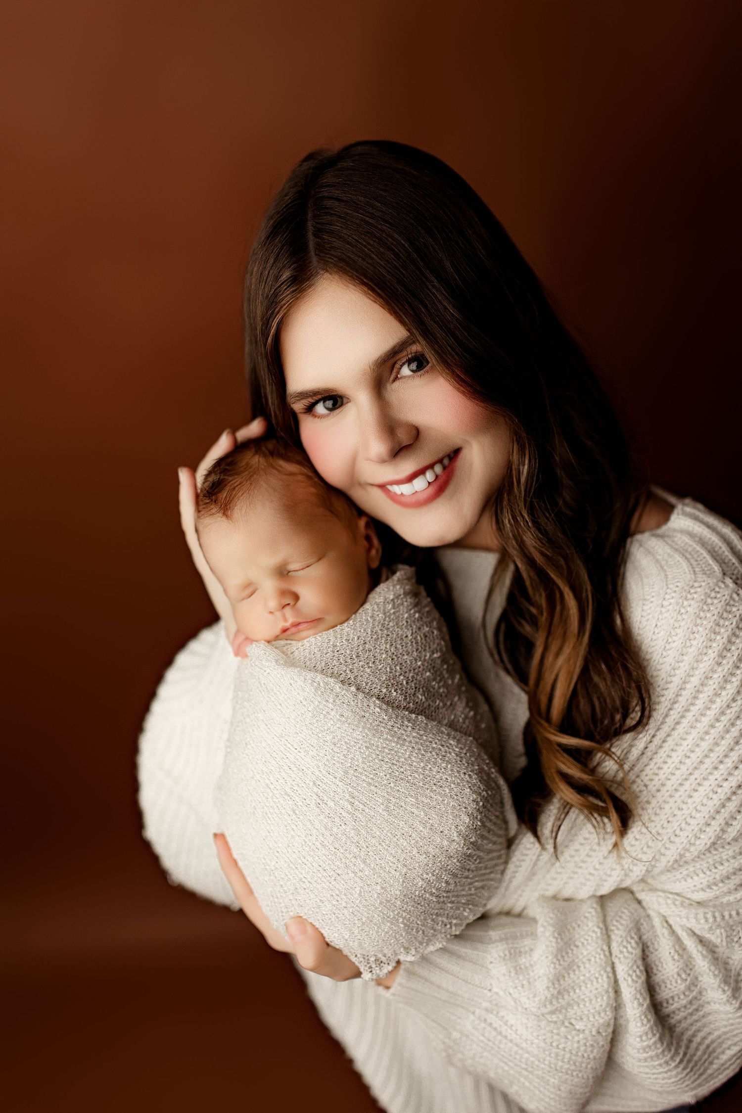 Mom and baby Photography | Mom and newborn Photoshoot | Scioto County