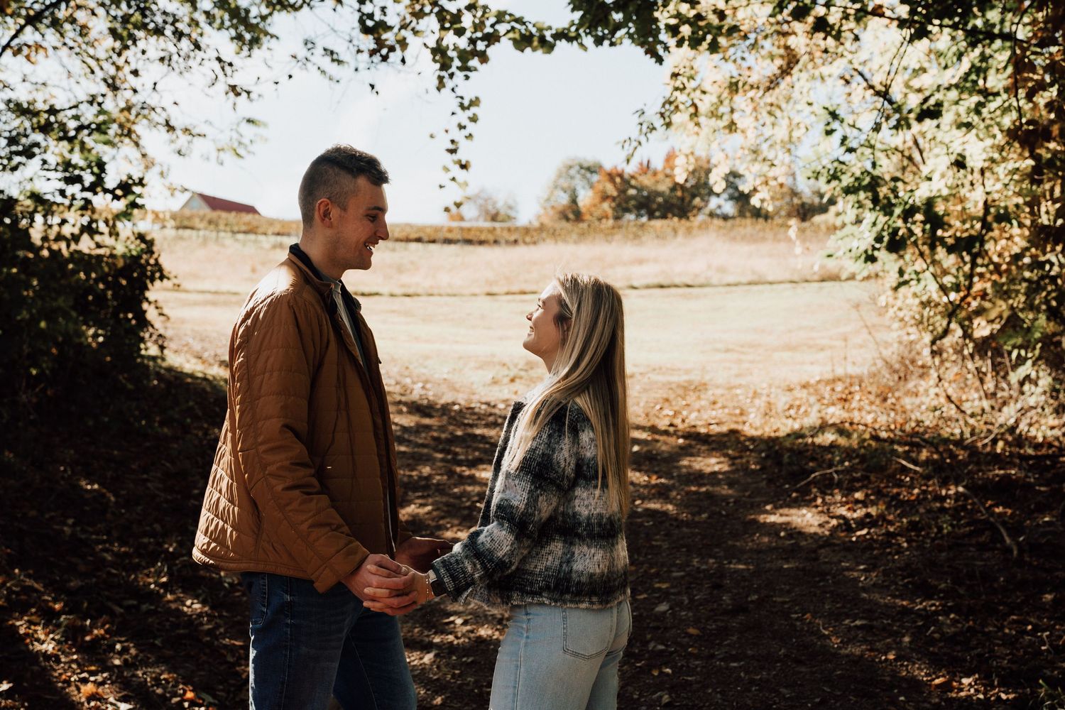 engagement photoshoot at the winery at hunters valley