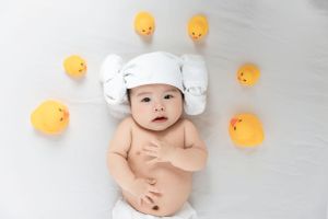 Seattle best Newborn photo
seattle Newborn photographer recommendation
Seattle maternity photo
Seattle milestone photo
Seattle family photo