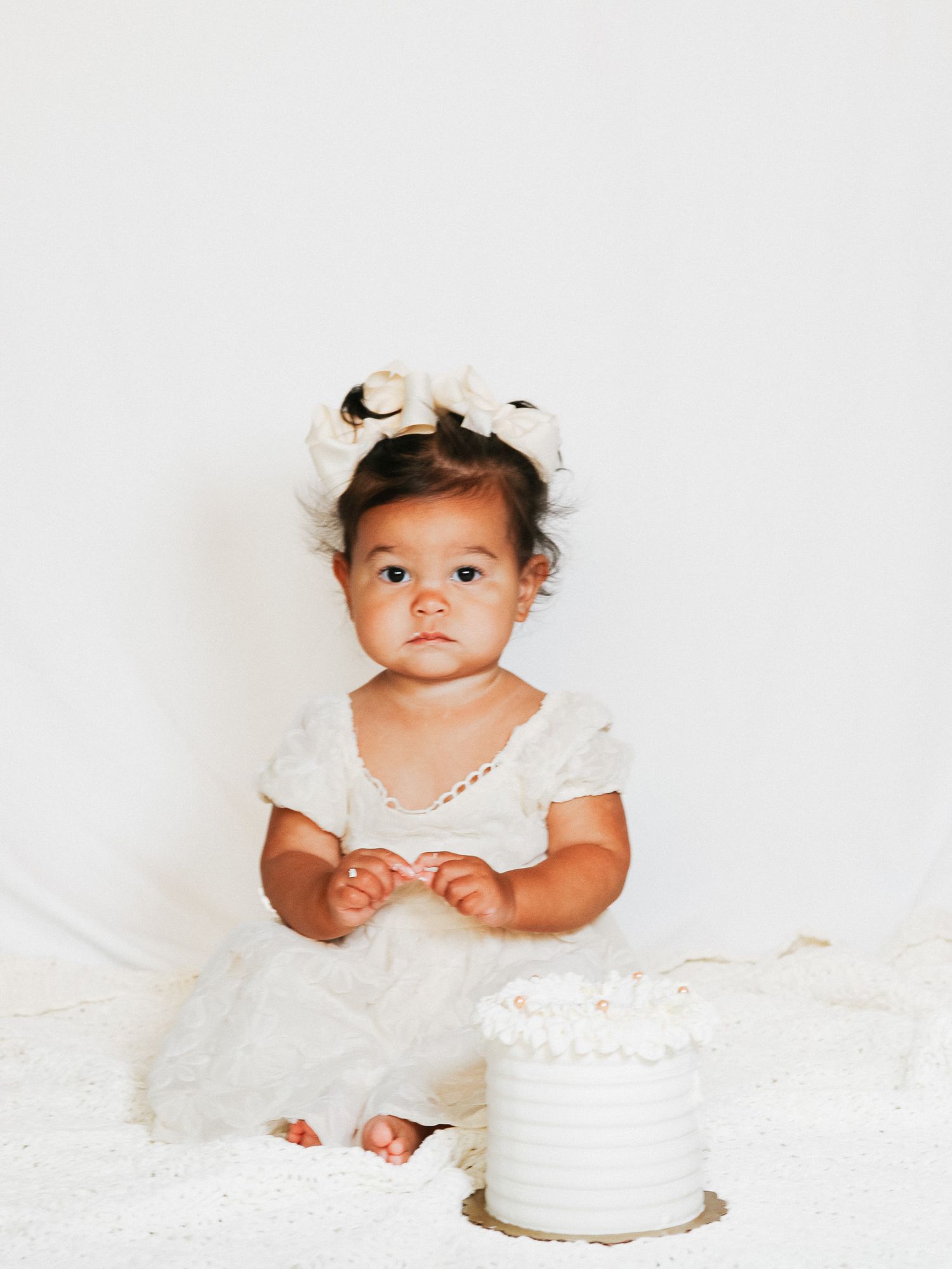 Bright, dreamy, timeless images capturing love, connection, tiny details, and the beautiful seasons of family life in Las Vegas.