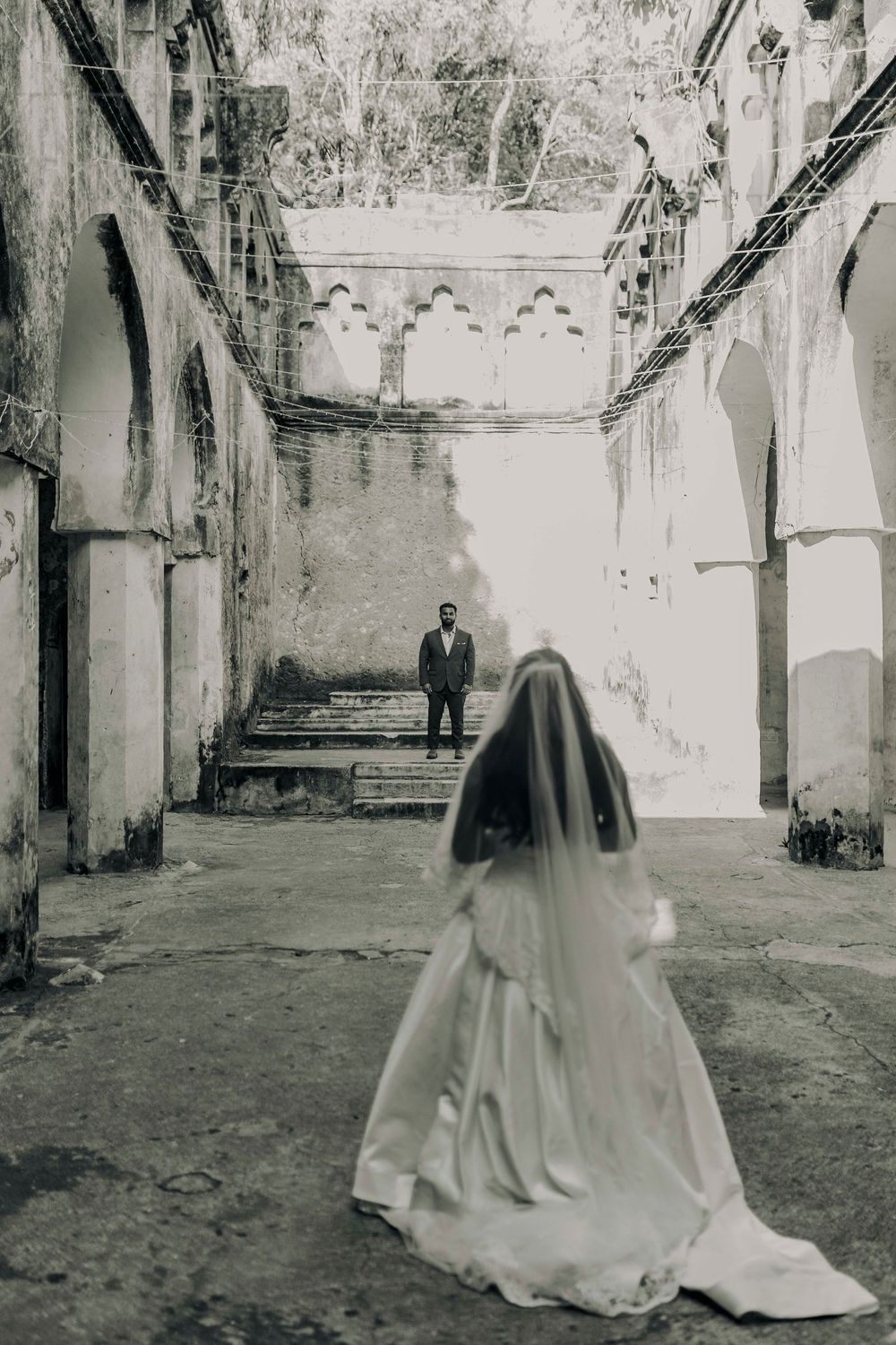 Natural beach couple photography Zanzibar