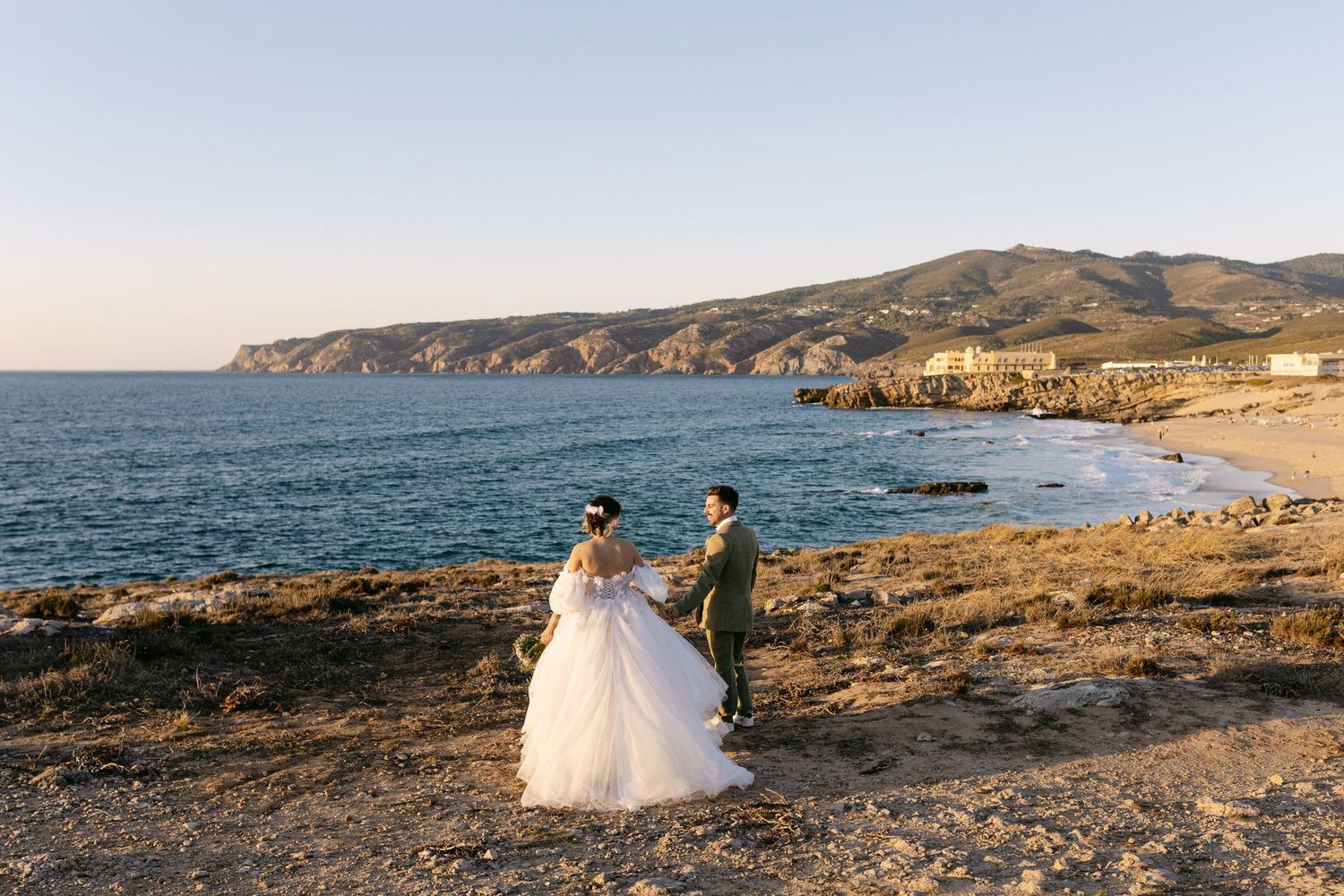 An emotional oceanfront celebration at Forte da Crismina in Cascais