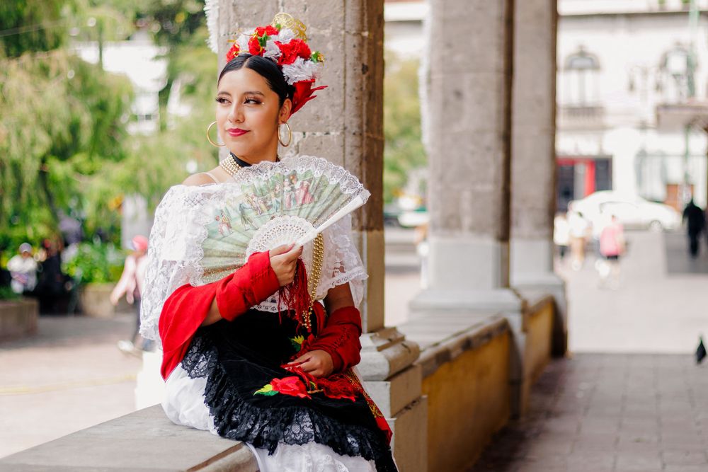Sesión de fotos con temática de Folklore con motivo del 15 de Septiembre en Coyoacán, Ciudad de México