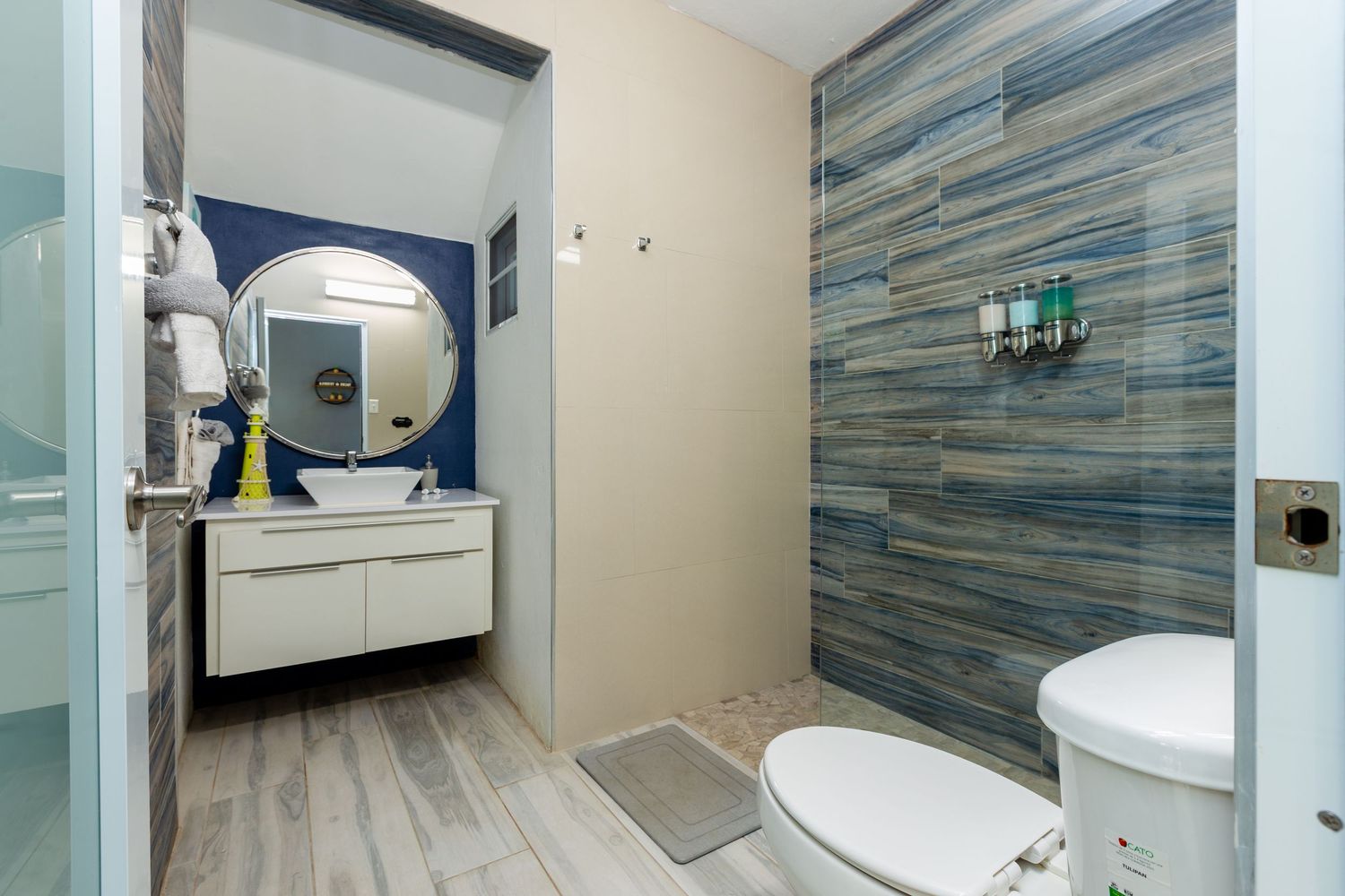 Bathroom. Beach house in Vega Baja, Puerto Rico.
