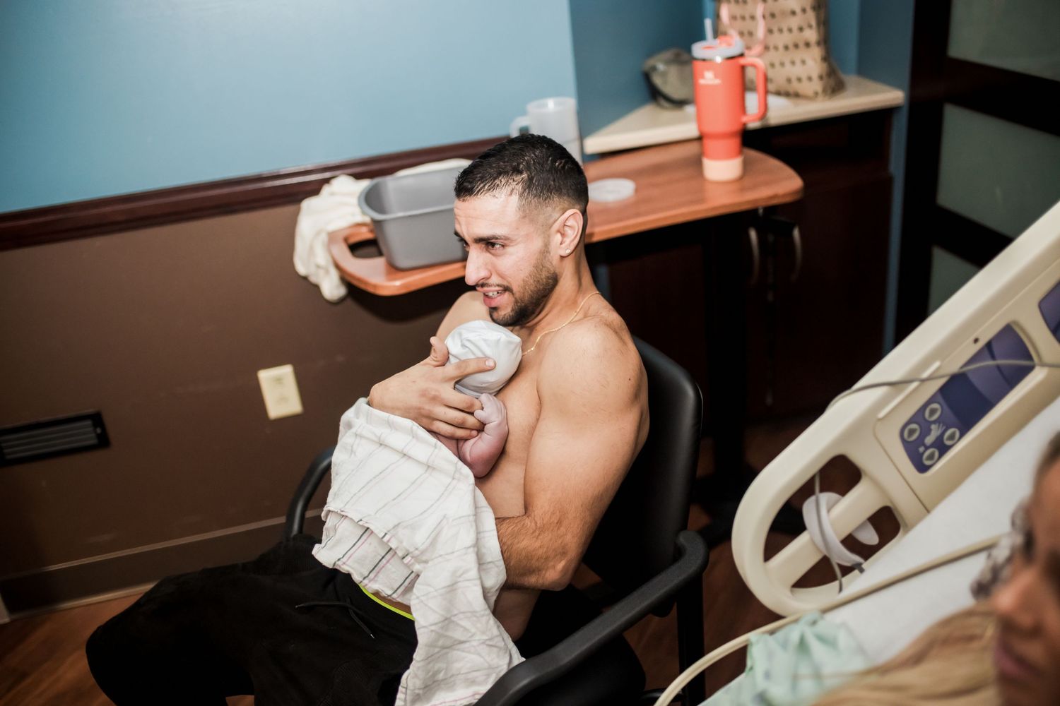 Birth Photographer in Fort Wayne Indiana