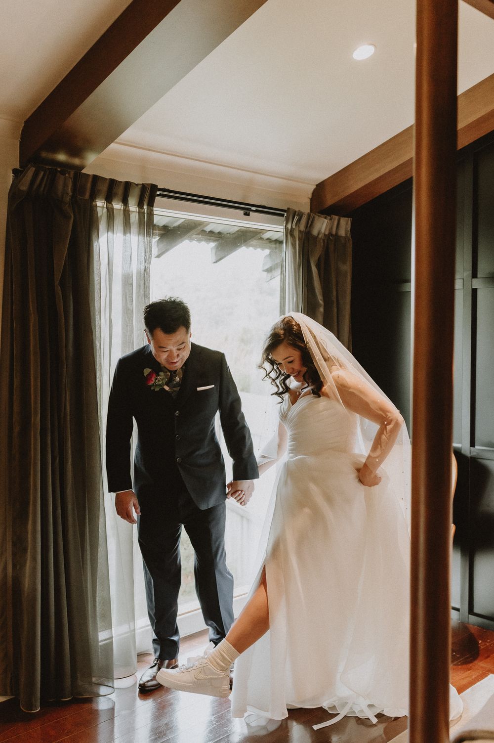 First look at an elopement at Cradle Mounain Lodge in Tasmania, by Joss Jensen Photography