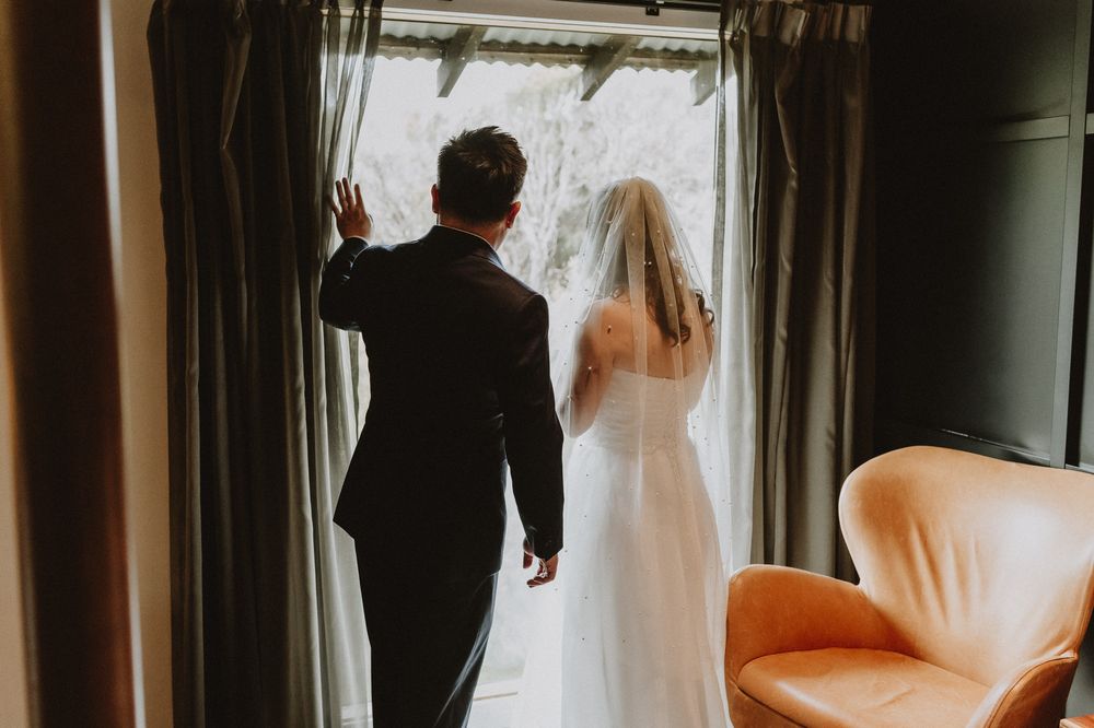 First look at an elopement at Cradle Mounain Lodge in Tasmania, by Joss Jensen Photography