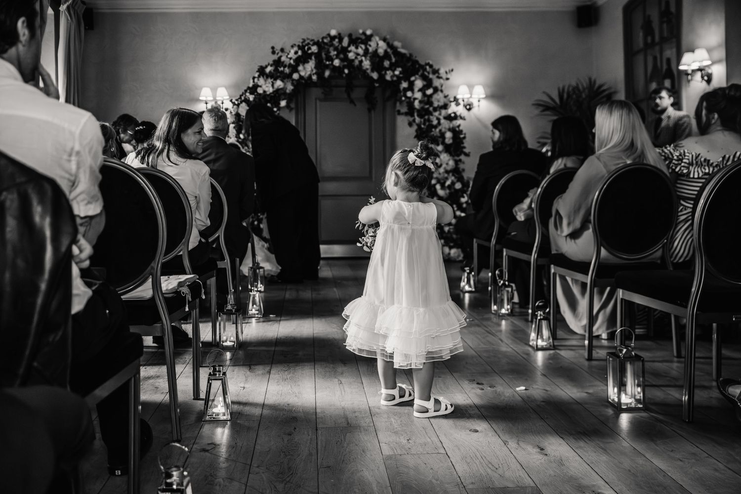 Hotel Du Vin Winchester Wedding venue. Winchester wedding venue. Hotel Du Vin. Bridesmaid dress Winchester. Flower girl Winchester