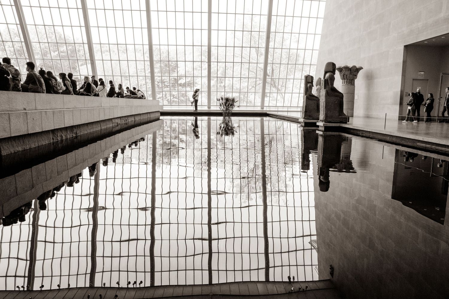 museum engagement photos nyc