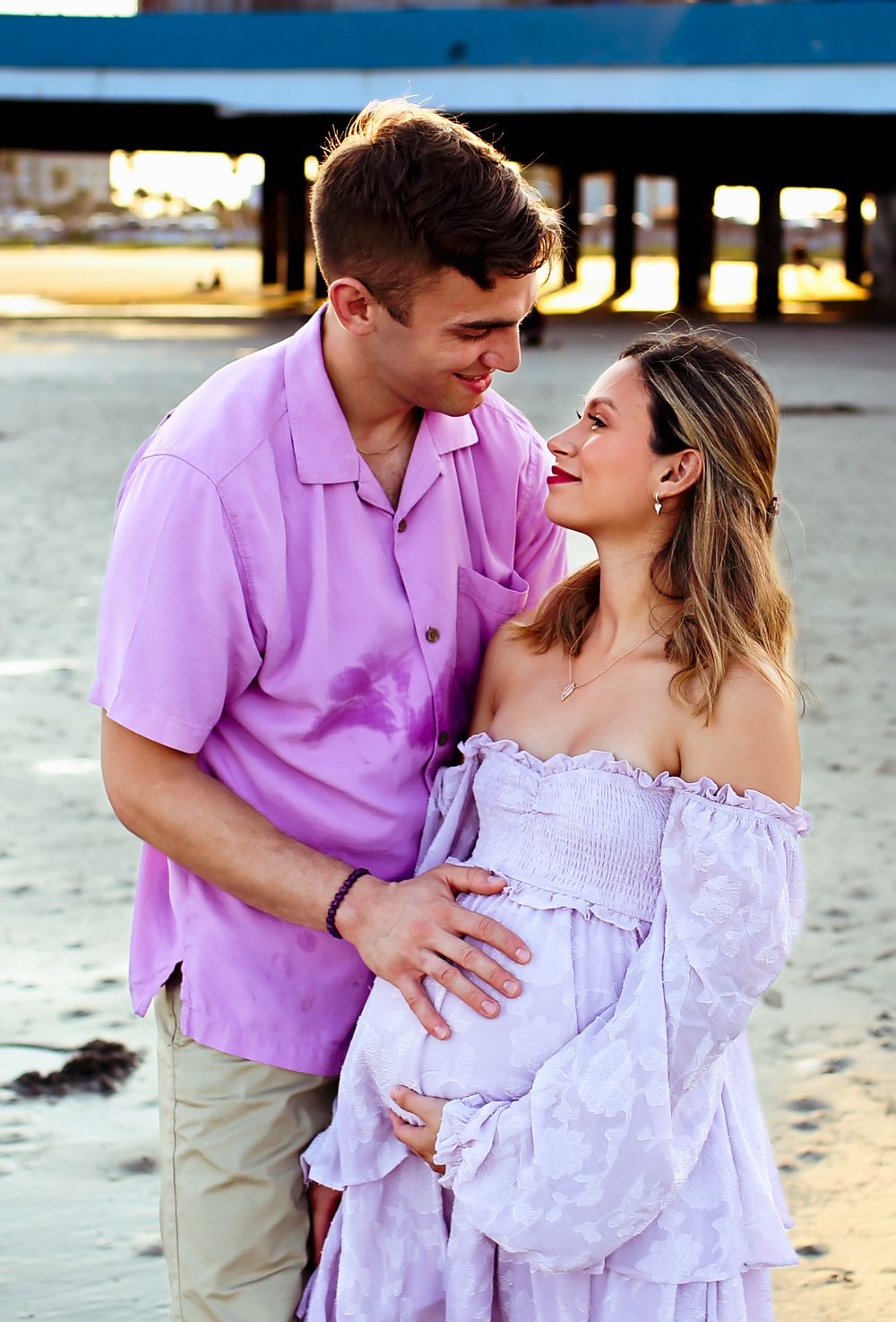 Beach maternity session