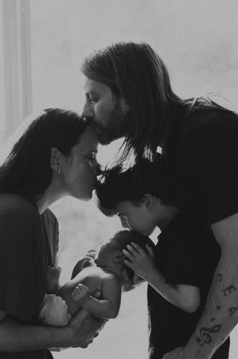 Lifestyle Photography by Marina Dams Indoors Newborn Photoshoot Vancouver