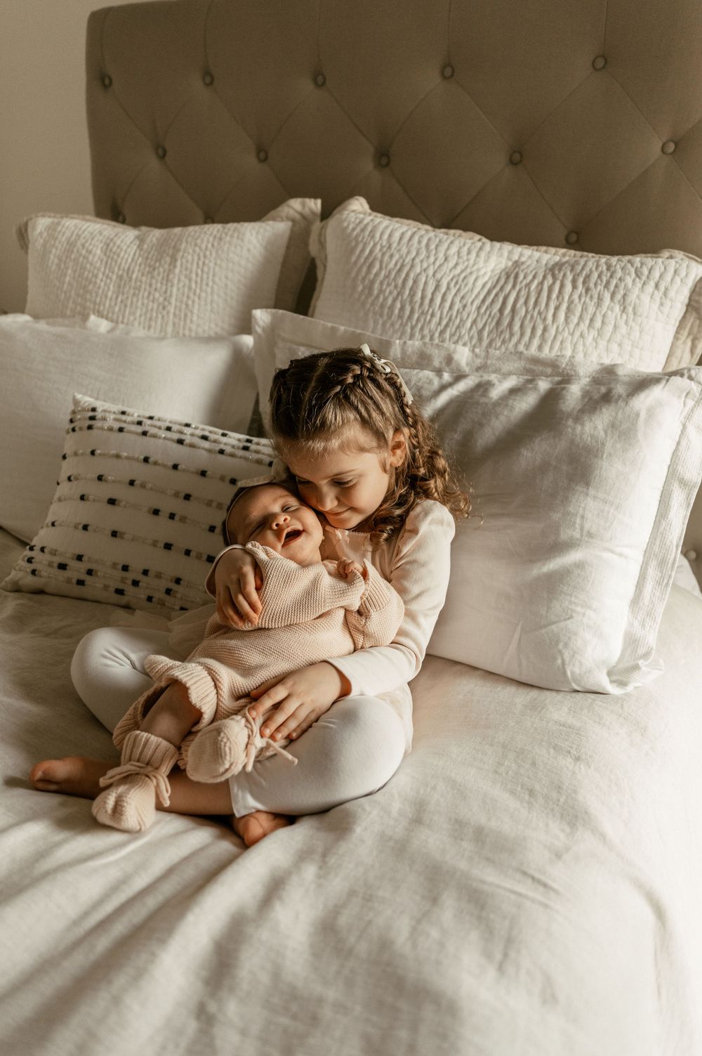 Lifestyle Photography by Marina Dams Indoors Newborn Photoshoot Vancouver