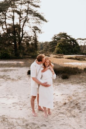 Lifestyle fotograaf Heerhugowaard voor zwangerschapshoots en gezinnen.