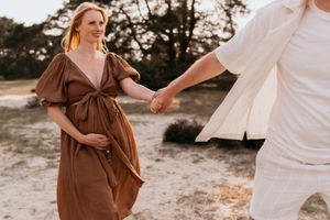Lifestyle fotograaf Heerhugowaard voor zwangerschapshoots en gezinnen.