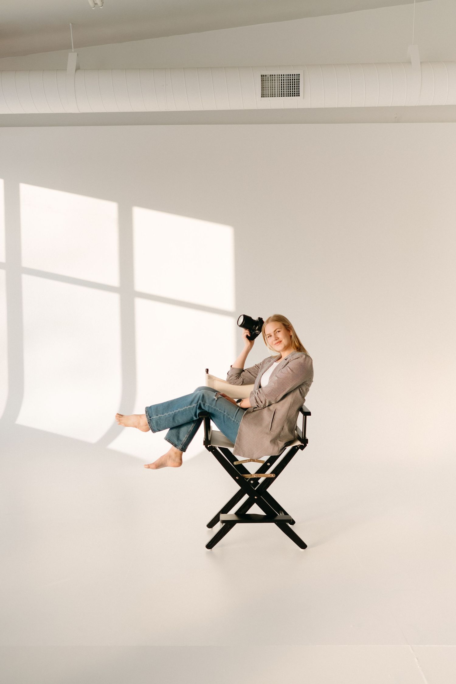 Brookings SD photographer specializing in warm, natural portraits for high school seniors.