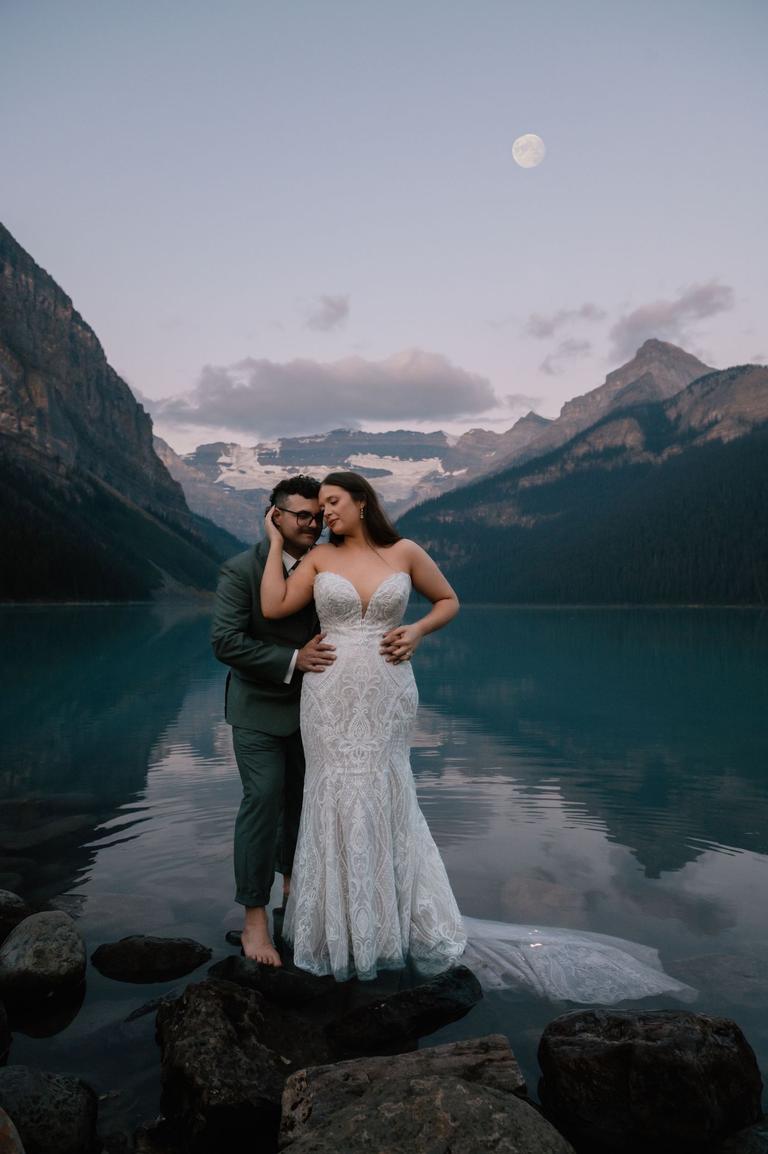 ontario-destination-elopement-photographer