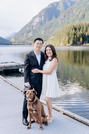 engagement photoshoot vancouver mountain photographer british columbia stanley park couple photos buntzen lake coquitlam photography
