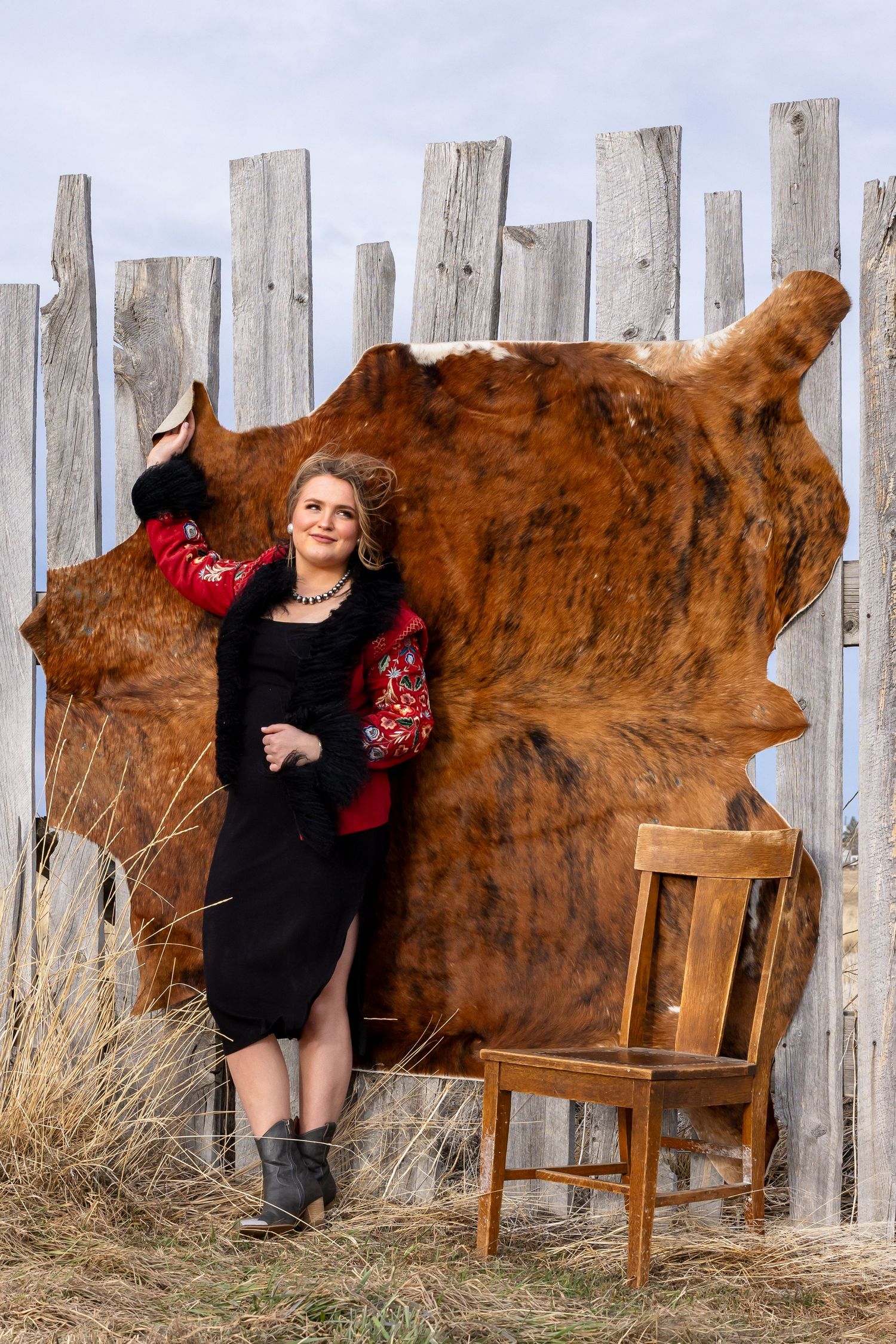 senior portrait photography lifestyle photography senior portrait photographer in Fort Benton Great Falls Highwood Big Sandy Geraldine
