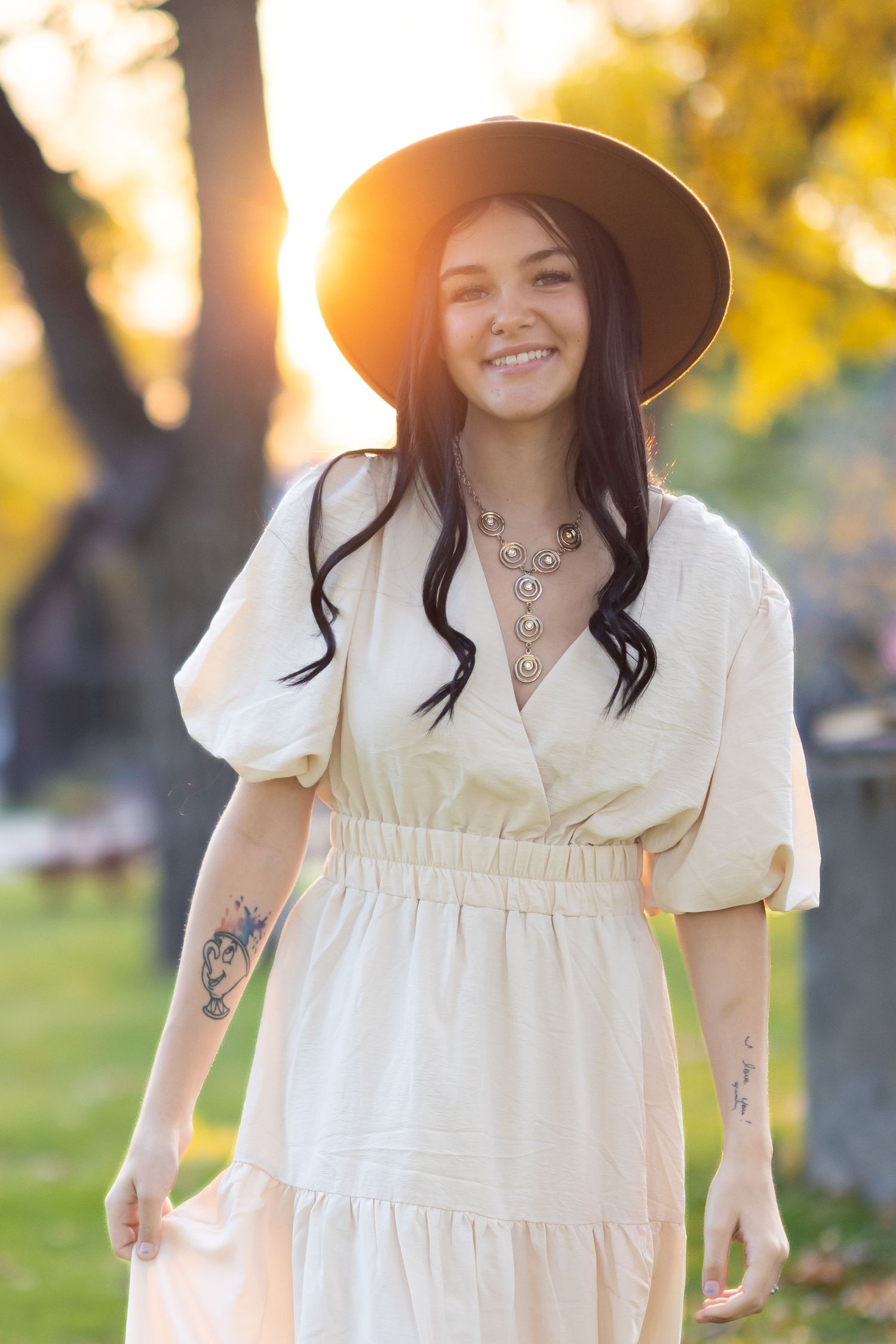 Fall high school senior photoshoot during golden hour majestic magical stunning portrait photography Fort Benton Great Falls Montana