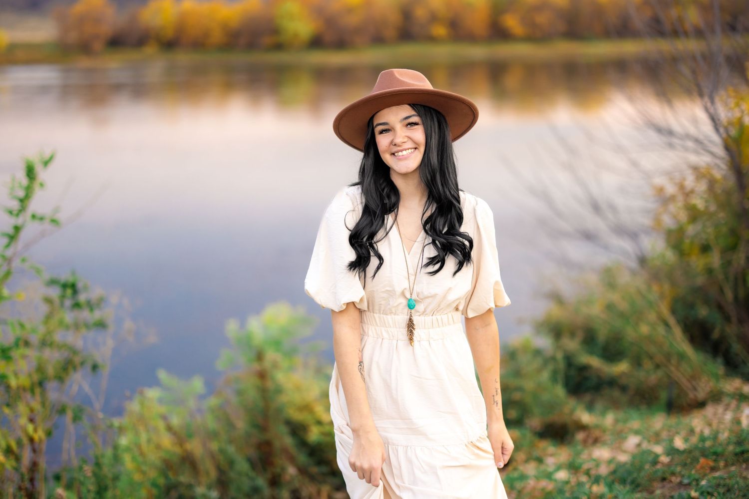 Personalized high school senior fall photoshoot  photography Missouri River Montana Chouteau County photo session Fort Benton Great Falls