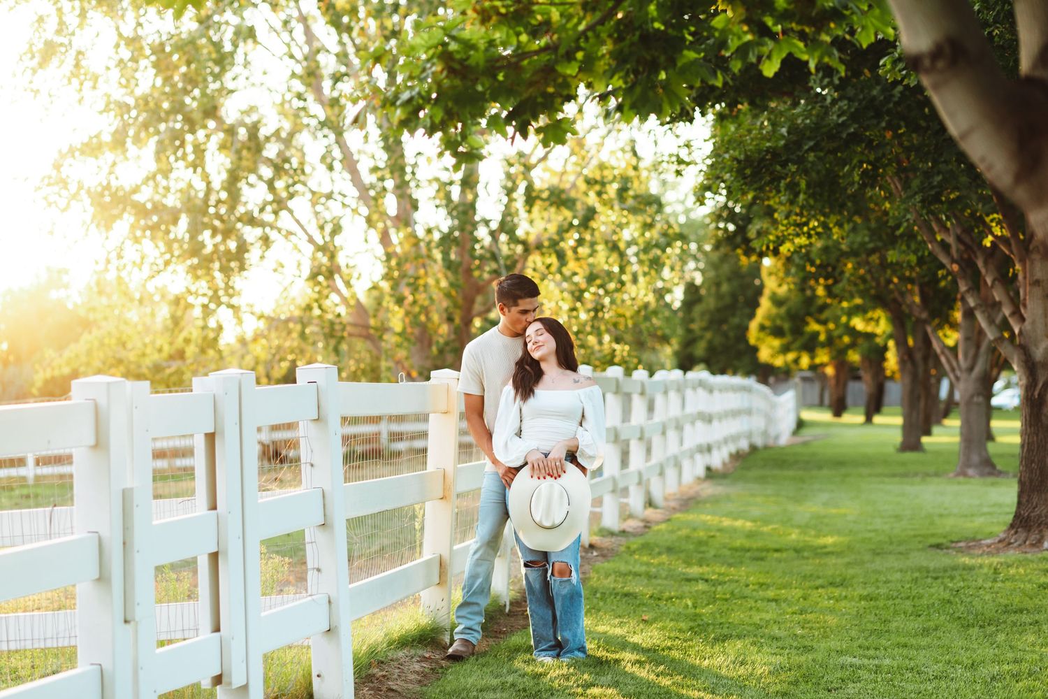 Engagement photographer in Washington state