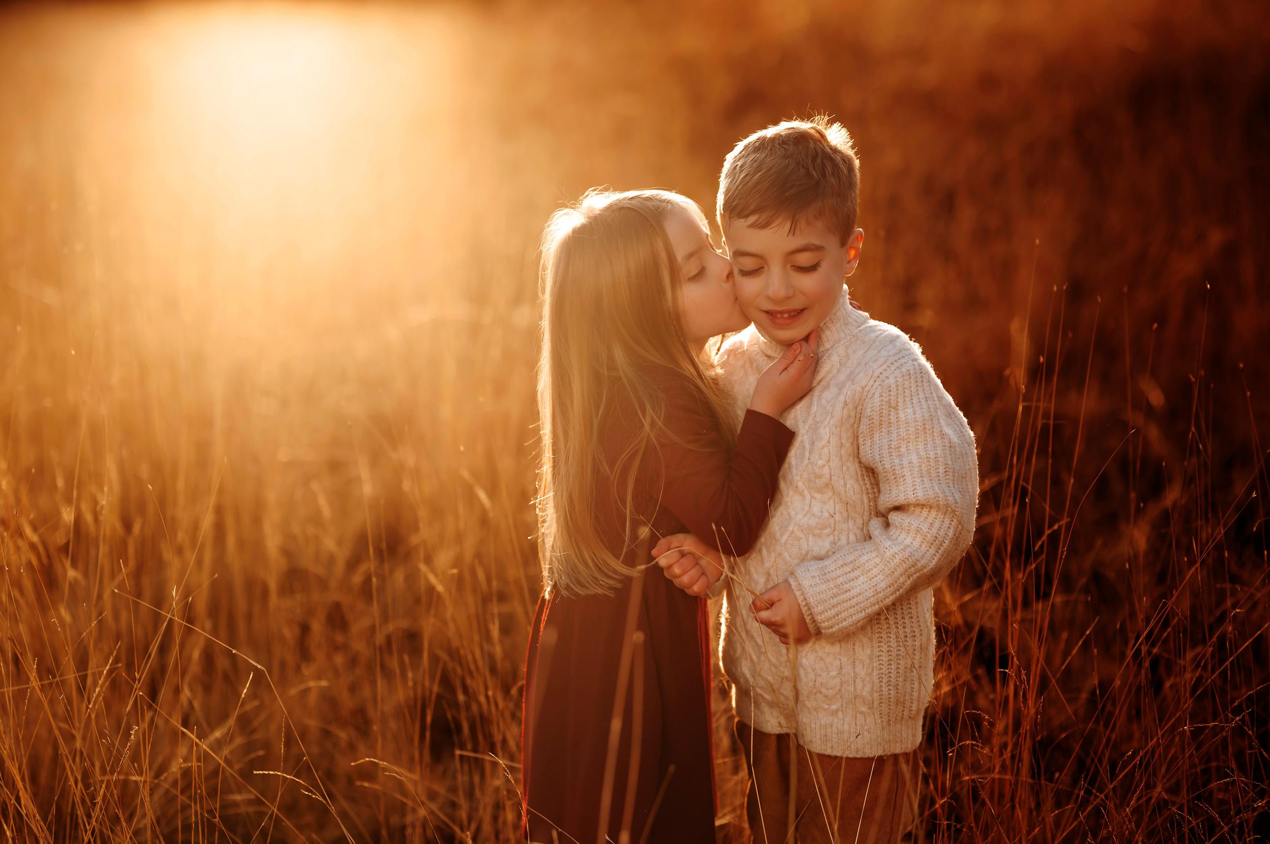 sessione fotografica bambini in esterna, al tramonto, Etna, Sicilia