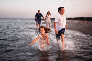 servizio fotografico di famiglia al mare, Sicilia