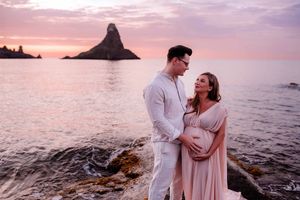 servizio fotografico maternità all'alba