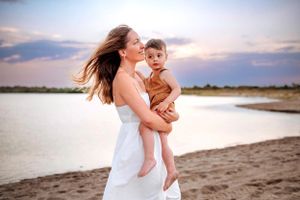 servizio fotografico di famiglia al tramonto, Sicilia