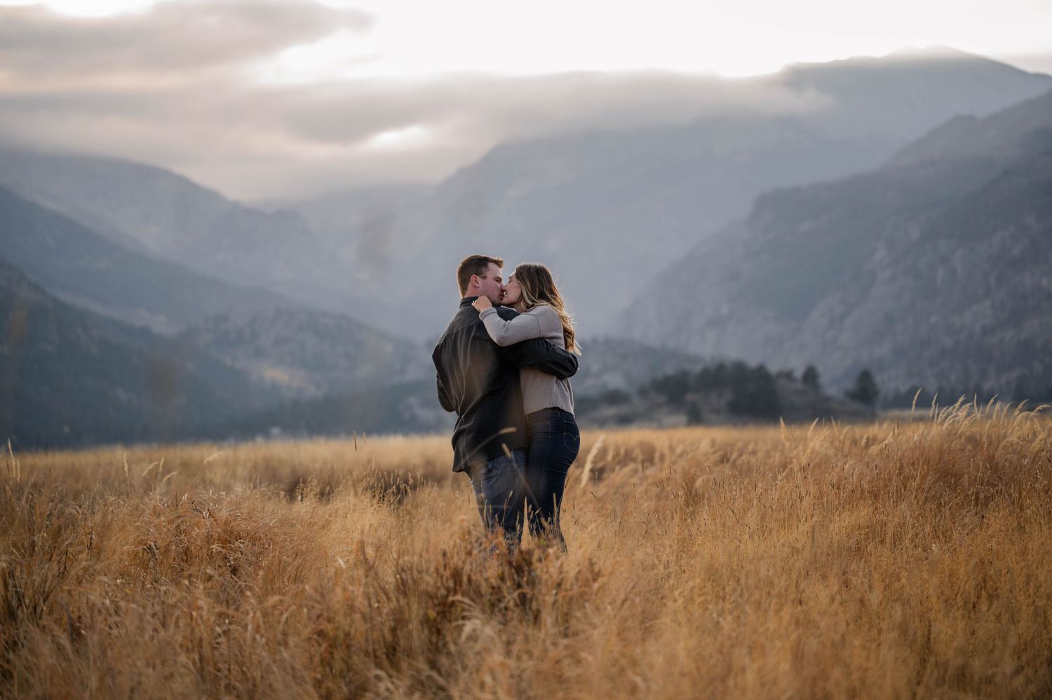 Rocky Mountain National Park engagement photoshoot.